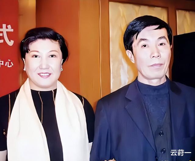 2005年高秀敏意外猝死,13年后情夫何庆魁揭露:撒谎把命搭进去了