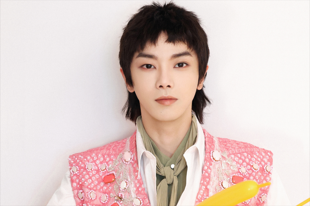 华晨宇因坦诚拒接月经羞耻引发争议，却被质疑是炒作人设！