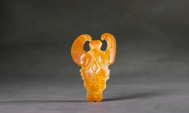 一块叫和田玉的石头,价值100万,它凭什么?