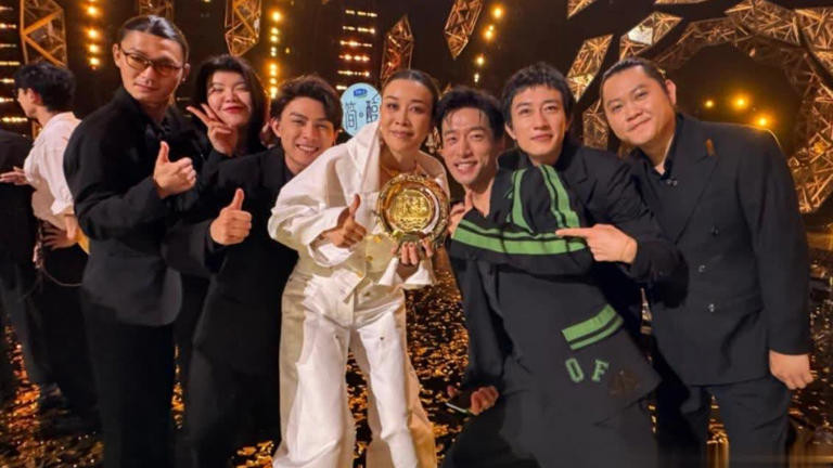 歌手2024|《歌手2024》冠军之争引争议, 迪玛希疑爆料内幕, 节目公正性遭质疑