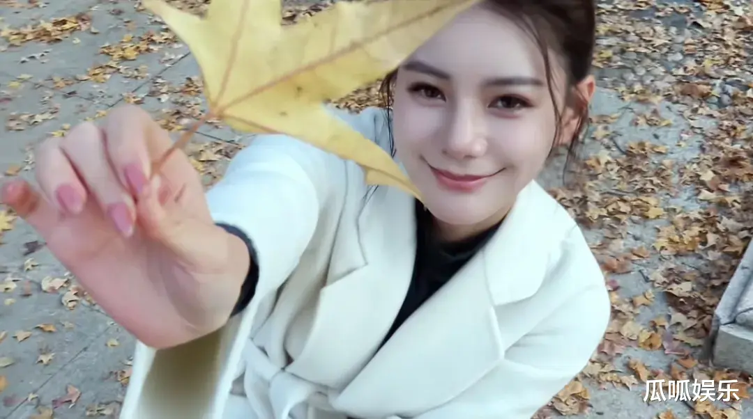 马筱梅回复网友评论，看似无意，实则打脸大S！