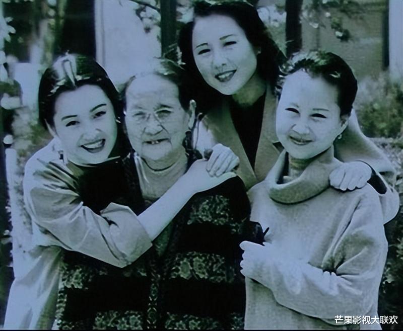 为什么54岁的许晴不婚不育?她终于承认: 如果他还在,我会嫁!