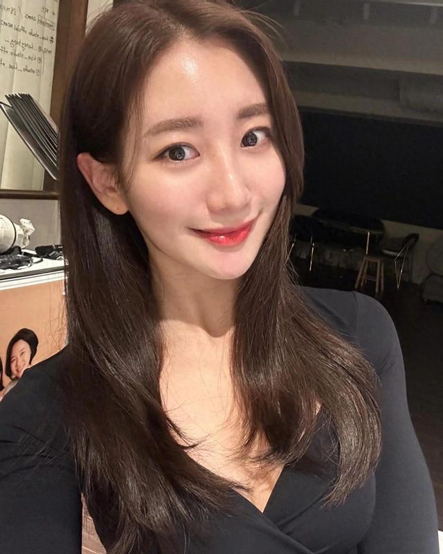 小姐姐为何要练习瑜伽？对另一半有何益处？