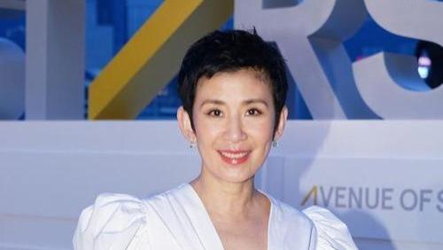 北影这一夜，妩媚的林志玲，真空的吴君如，都败给了44岁的高圆圆