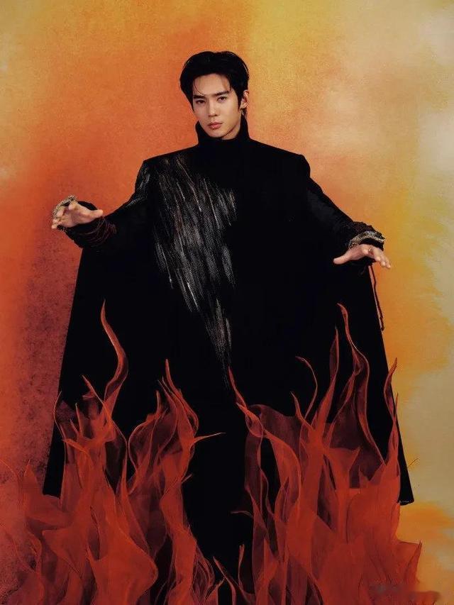 跨年晚会一夜，最帅男艺人洗牌，酷盖登顶，于适第9嘉伦第8李现6