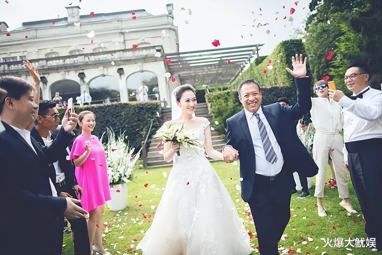 “你如果未嫁我就娶你”,10年前一句玩笑话,未曾想他真做到了