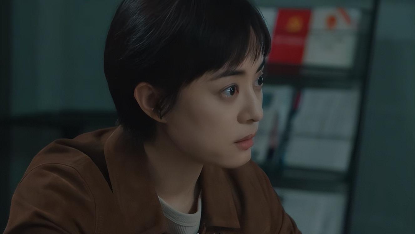 胡军新剧空降开播，看完4集，我要说：刑侦剧就应该这样拍