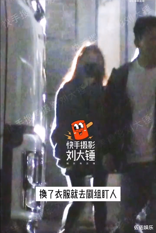 各自安好！baby晒自拍照端庄大气，黄晓明叶柯感情稳定惹人羡