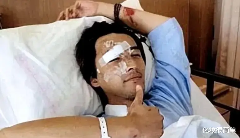 胡歌老婆正面照曝光!同穿黑色系情侣装,小11岁、身高差太萌