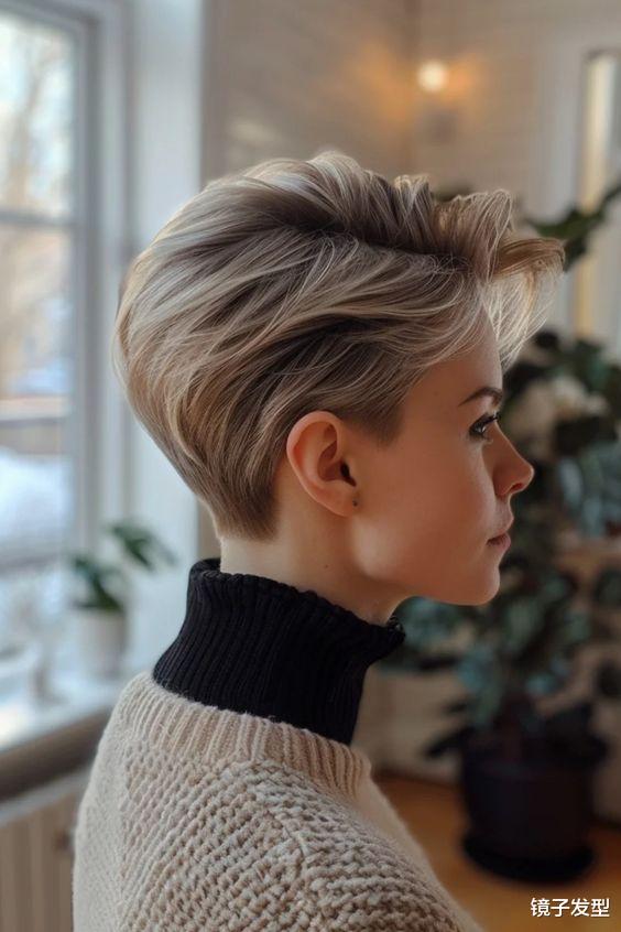 推边女士短发:演绎利落个性之美