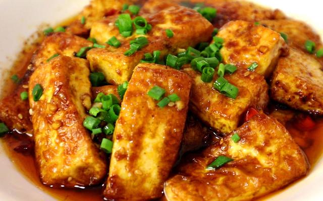 秋天,女人多吃“它”,补气养血,脸色红润有光泽,胜过敷面膜!