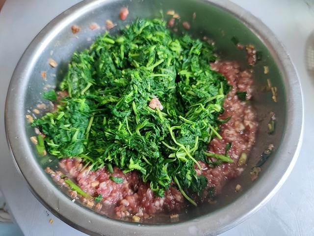 立夏吃饺子，韭菜和芹菜靠边站 ，3种“福气馅”鲜美营养，别错过