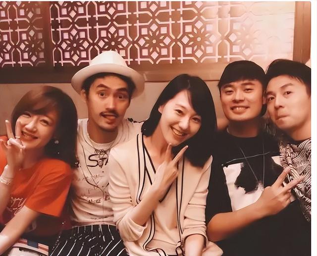 薛佳凝:分手15年后胡歌娶妻生子,她却选择出家,背后辛酸无人知