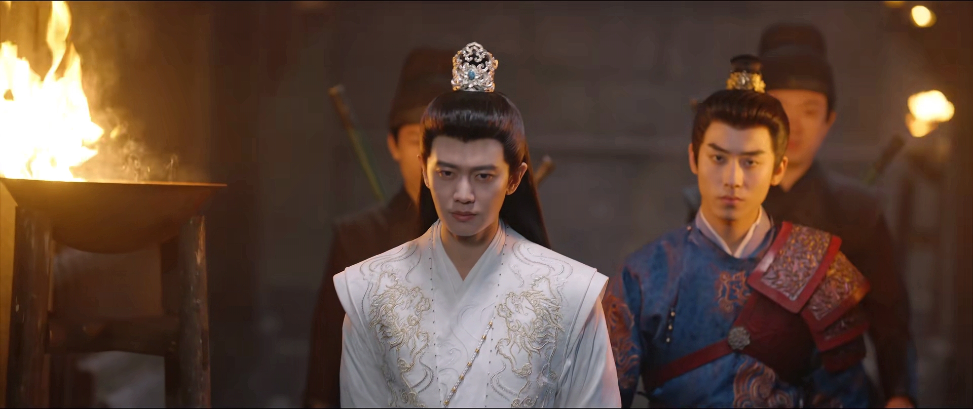 流水迢迢：奔着任嘉伦和徐正溪两位大帅哥来看剧，却被26岁的18线男配圈粉了