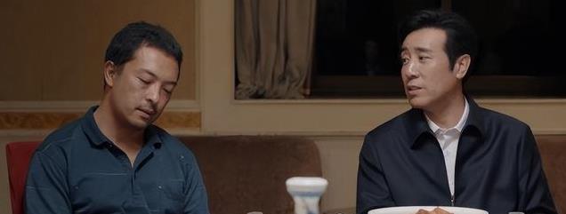 难以下咽就别演吃戏了,富大龙一出场,打了多少内娱假吃片段