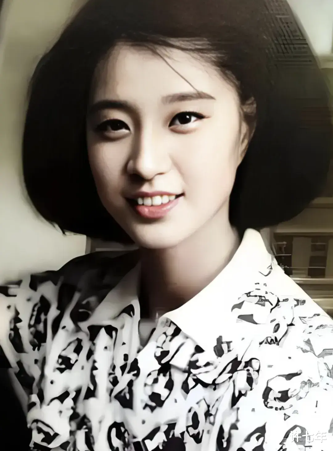 范冰冰奶奶年轻照曝光:吊打全网女明星,范冰冰都不敢比!