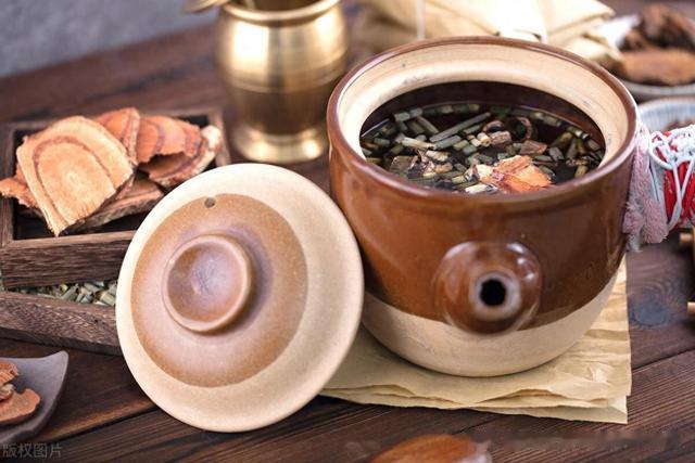 手麻、脚麻、腿也麻?一剂荣络除麻汤,通经络、补气血,解除麻木