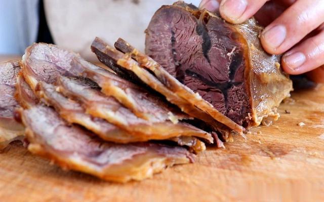 不管牛肉怎么卤,1斤肉放2克它,立刻香味扑鼻,牛肉软嫩不塞牙