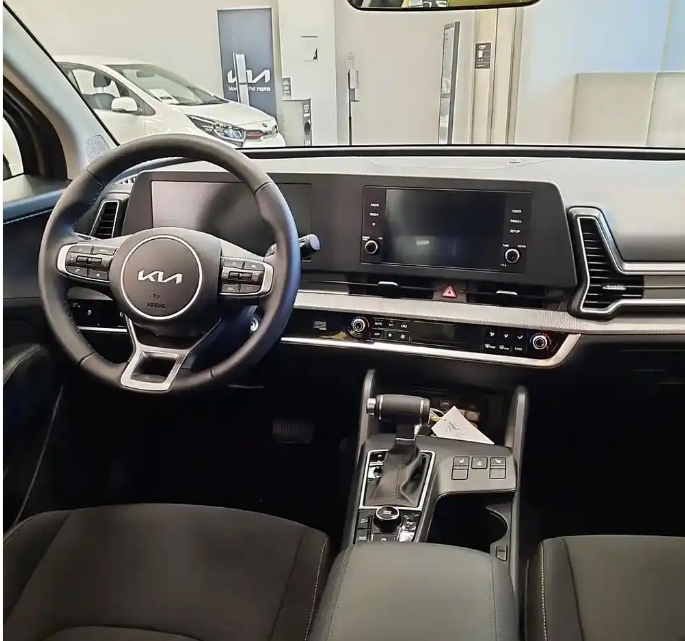 都市 SUV 新宠儿：2025 起亚狮跑，终端落地不足 11W