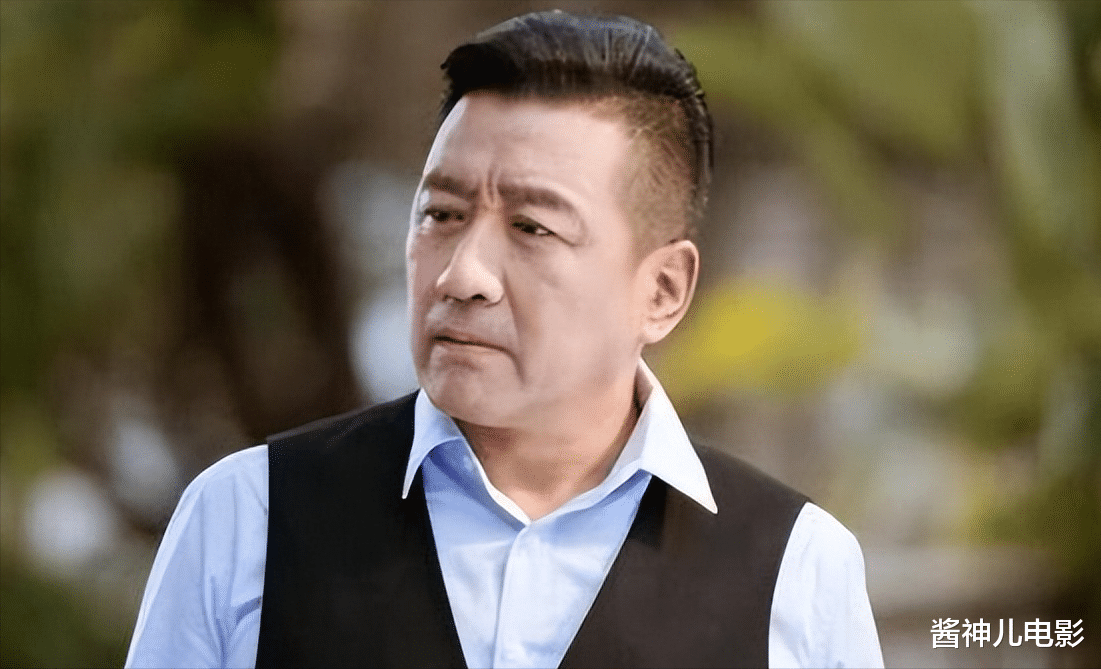 丁勇岱:对赵雪华一见钟情,相爱38年零绯闻,如今儿子成唯一心病