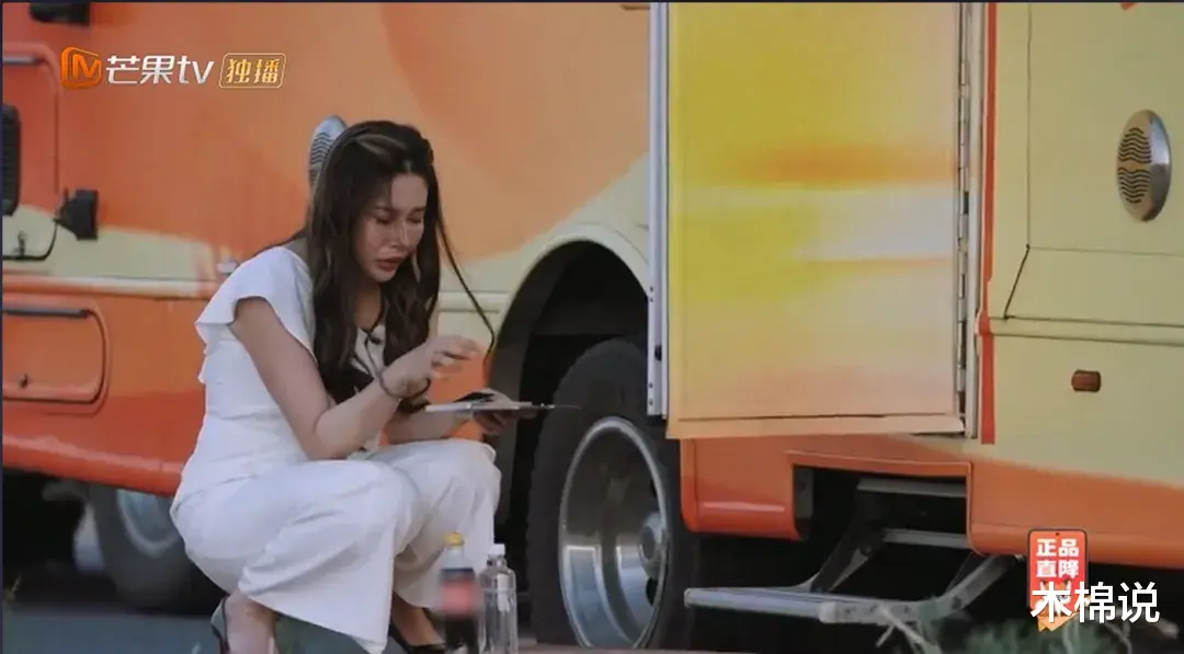 官宣离婚！今晚的瓜，整个娱乐圈都炸了