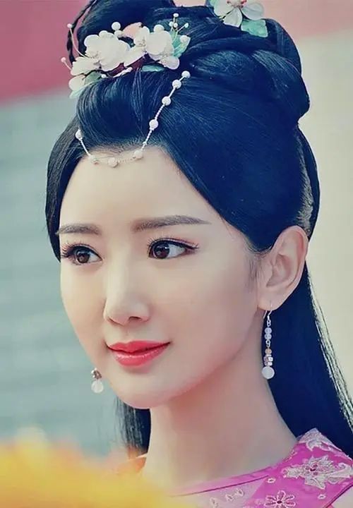 陈翔毛晓彤分手7年后迎来各自结局,一个身家过亿,一个捉襟见肘