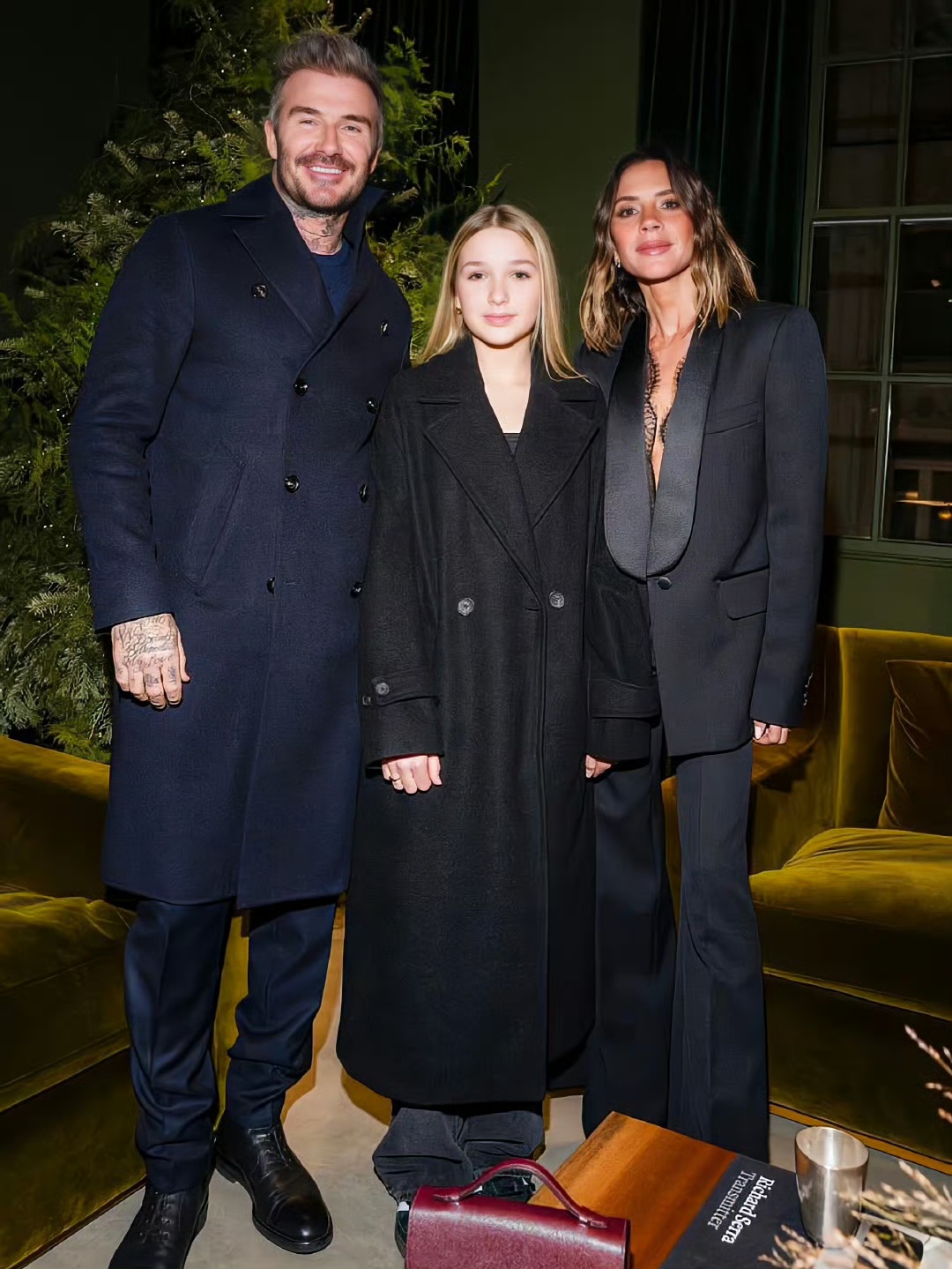 小七发视频，老爸贝克汉姆搞怪出镜！网友：瘦了，美出了新高度