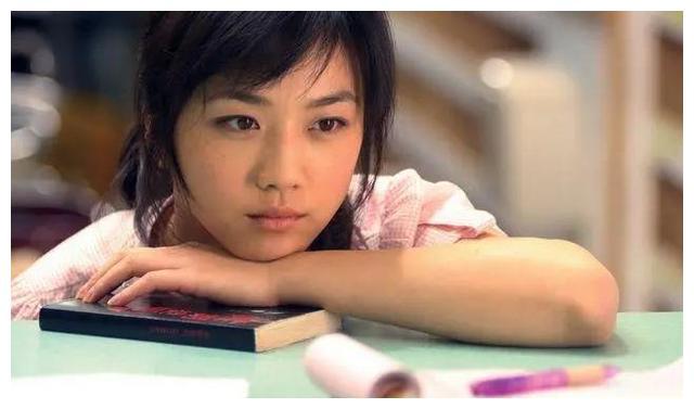 十年后再看汤唯在韩处境,方知冯小刚话中真意