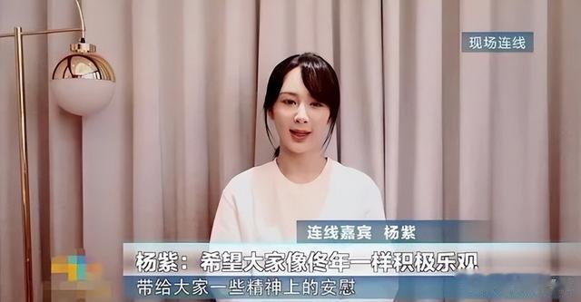 谁能想到,转眼间她已经32岁了,人小鬼大的长成了今天这副模样?