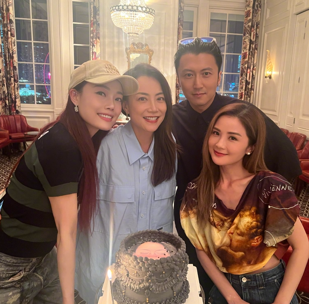 谢霆锋陪三位女性友人过生日！感情和睦很甜蜜，王菲罕见缺席聚会