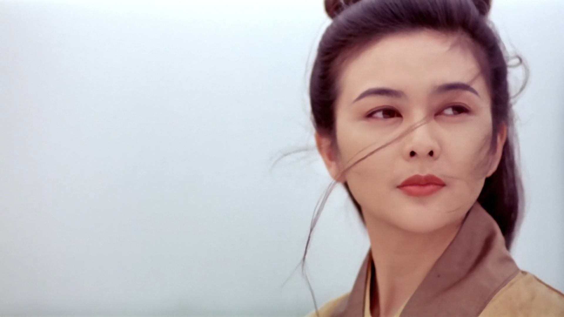 原来“不老女神”都是假的!离开化妆和精修后,跟普通人一样