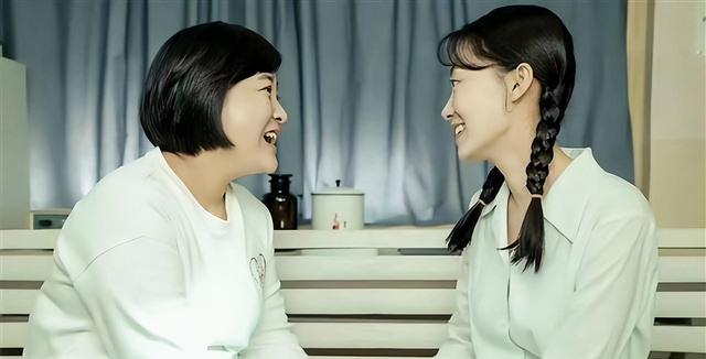 连上8年春晚,一部电影赚 1个亿,如今无人问津?她亲手葬送了自己