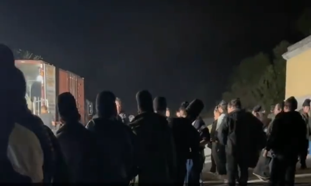 突然宣布!集体降薪!之前太过火爆