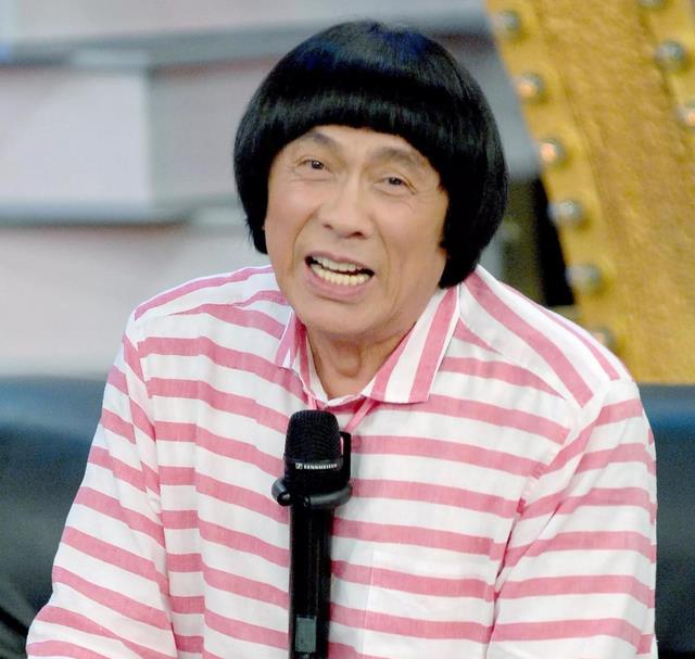 家暴的爸、生病的妈、破碎的家和不服输,51岁依旧貌美如花的她!