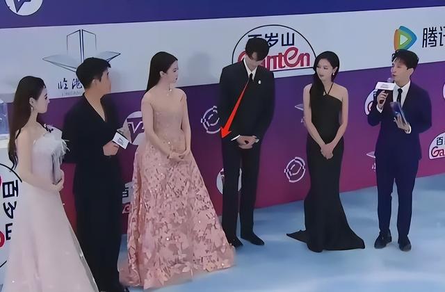 白玉兰这一夜，人情世故，江湖地位，在刘亦菲身上体现得淋漓尽致