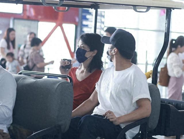 王菲恋再次被曝！张柏芝为躲避霆锋，带全家嫁小9岁大佬！