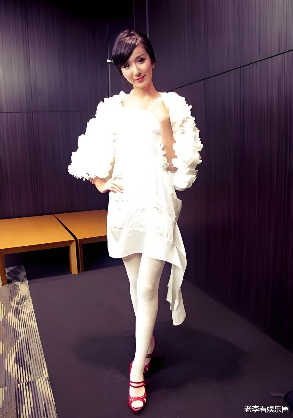 海陆:看起来是相貌平平的紫薇,其实身姿傲人,体膀腰圆