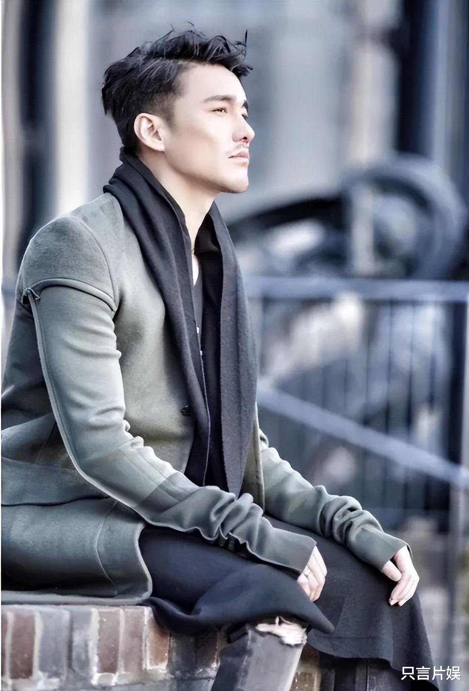 胡兵算不算顶级美男子？看他和贝克汉姆 胡歌等人的照片就有答案了