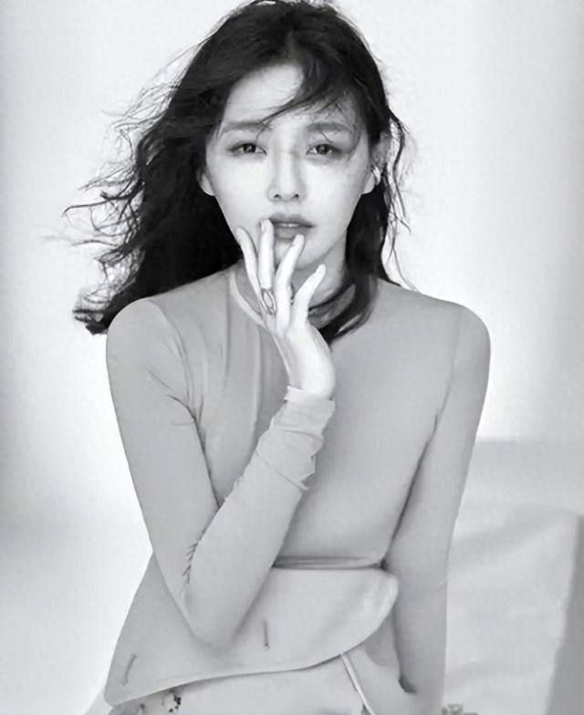 重磅消息！大S因病去世，终年48岁，巧合的是“早有命理大师预言