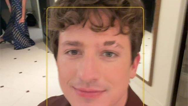 |《歌手2024》官宣断眉取消行程，两大女唱将救场获好评，节目组遭吐槽