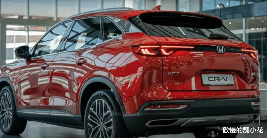 丑小鸭秒变白天鹅！2025款“CR-V”现身，回归5座，颜值大增