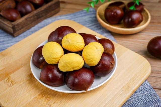 “养肺就是养命”,提醒立秋后多吃“3菜3果”,滋阴润肺好身体