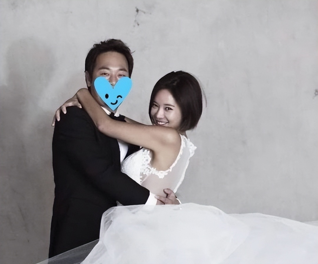 黄静茵二度离婚，上传老公照片意味深长，直言“现在好好享受吧”