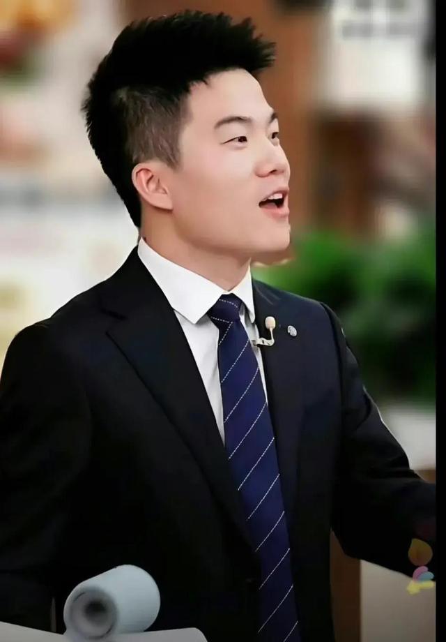 陈建斌缺席与辉同行新疆行，董宇辉离开俞敏洪的后遗症开始显现