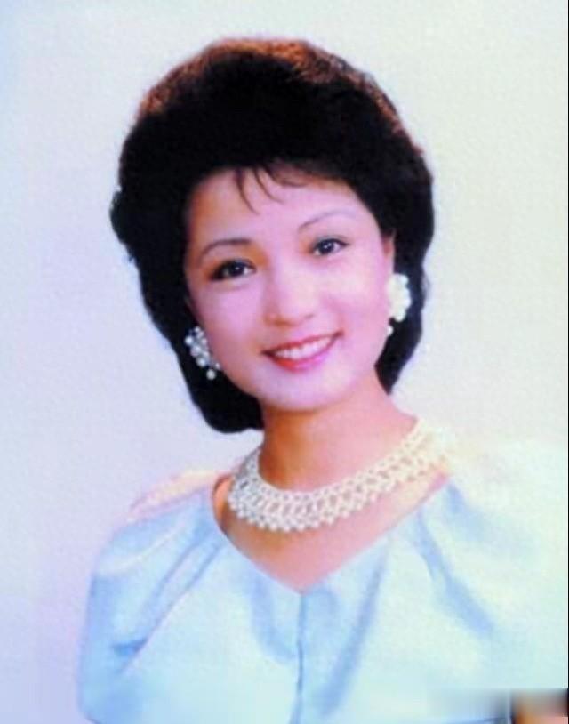 侯玉婷:已离开广东电视台多年,儿子娶了广东体育频道主持人央金