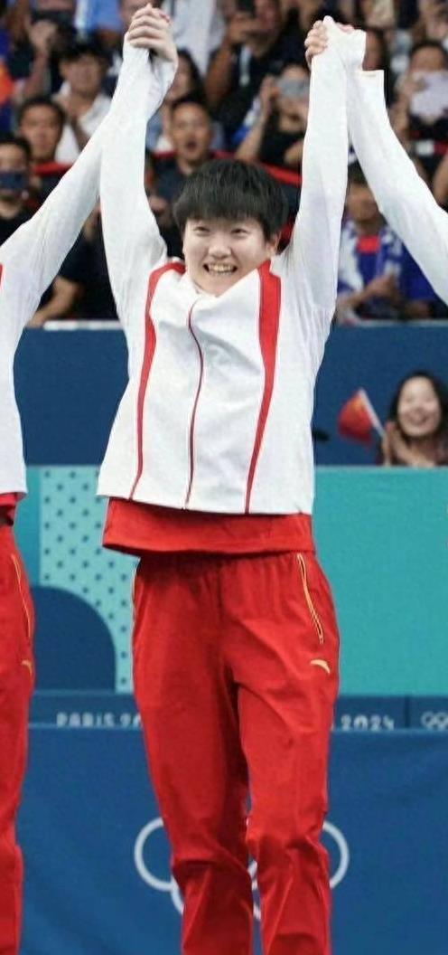 莎头你们俩是怎么做到同步的，缘份啊，看了评论区更笑不活了