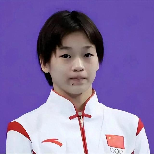 全红婵国庆从国宴打包剩菜？雷军回应，名记透露最新情况！