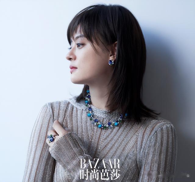 “长发”的孙俪太惊艳!工作照曝光,凶相变福相,甩打针脸几条街