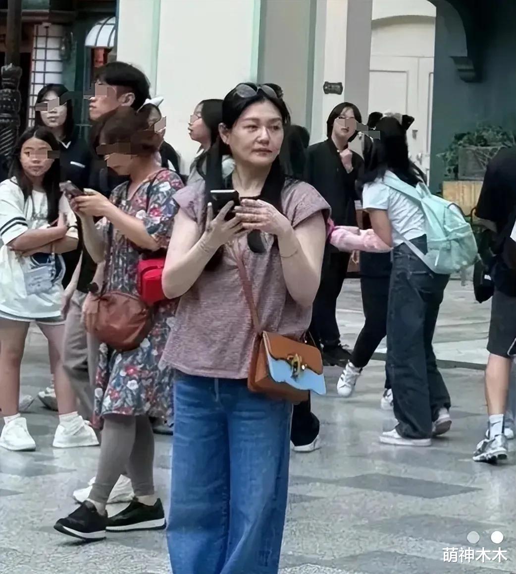 大S因肺炎离世!生前身体状况糟糕长期服药,多次病发进行抢救