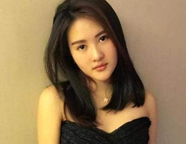 当32岁陈若琳和18岁黄雨婷同框!我才知道颜值在气质面前不值一提